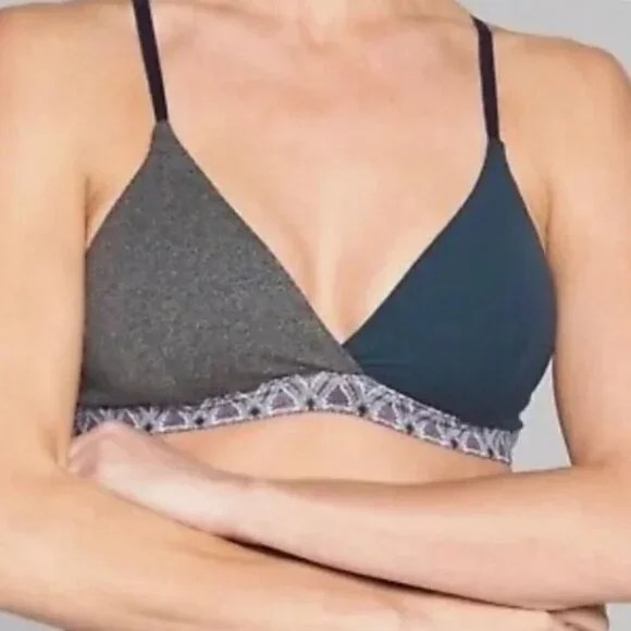Athleta 