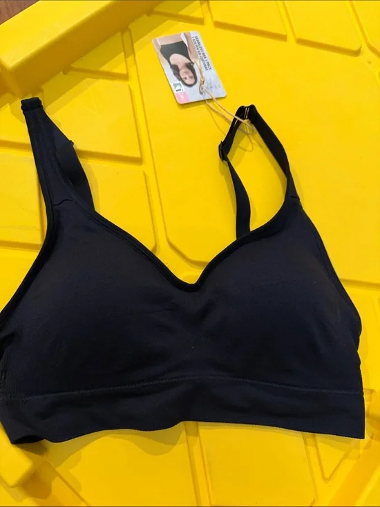 Women’s Black Wireless Comfort Bra