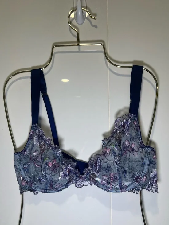 Victoria’s Secret 34B Limited Edition Blue Floral Sheer Lace Underwire Bra