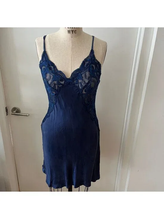 VTG PATRICIA FIELDWALKER ADAGIO‎ Navy Silk/Lace Slip Dress Size Medium
