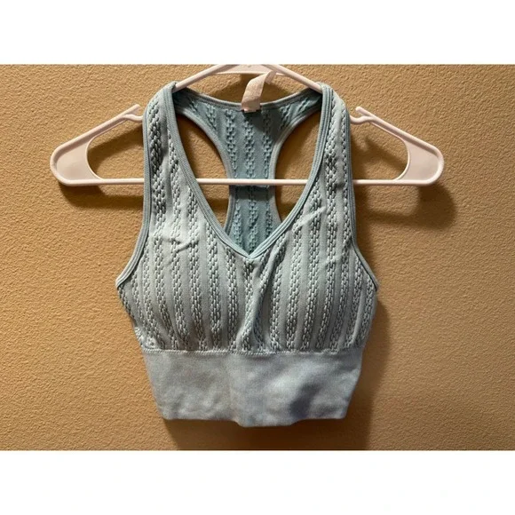 Vitality Cloud Seamless Sports Bra Light Blue Pointelle Racerback V-Neck Small
