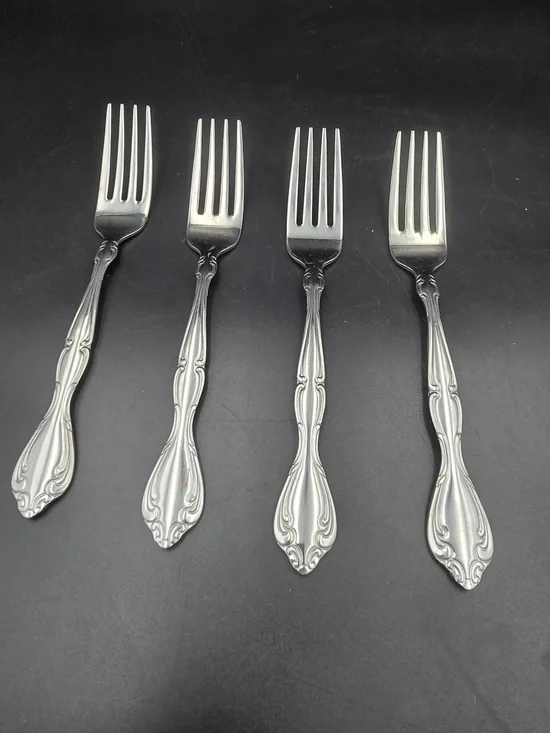 Oneida Silver Ornate Dinner Forks - Polished Stainless
