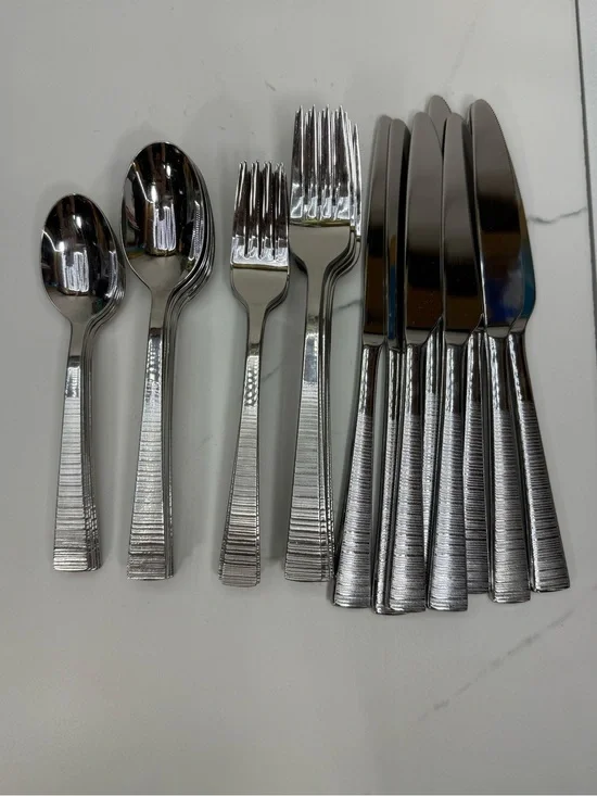 Zwilling JA Henckels KINGWOOD silverware 35 piece set stainless steel flatware