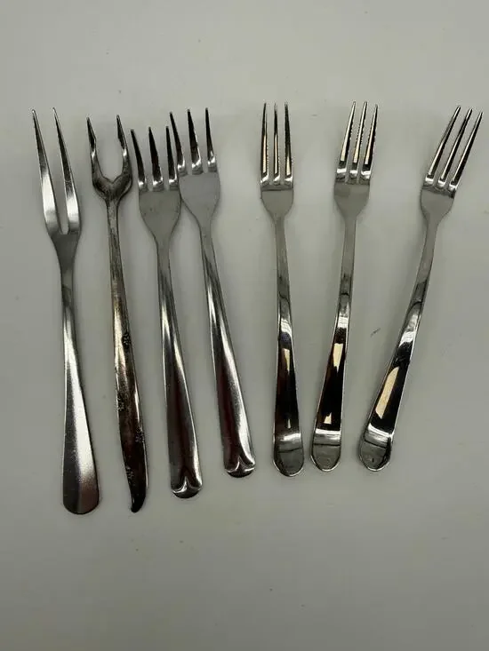 Community Oneida Mixed Forks Flatware Lot Salad Cocktail Seafood Stainless