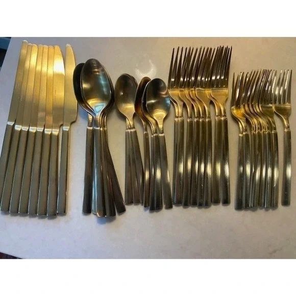 Gold Stainless Steel Flatware Set 39 Piece Modern Square Handle Satin Finish