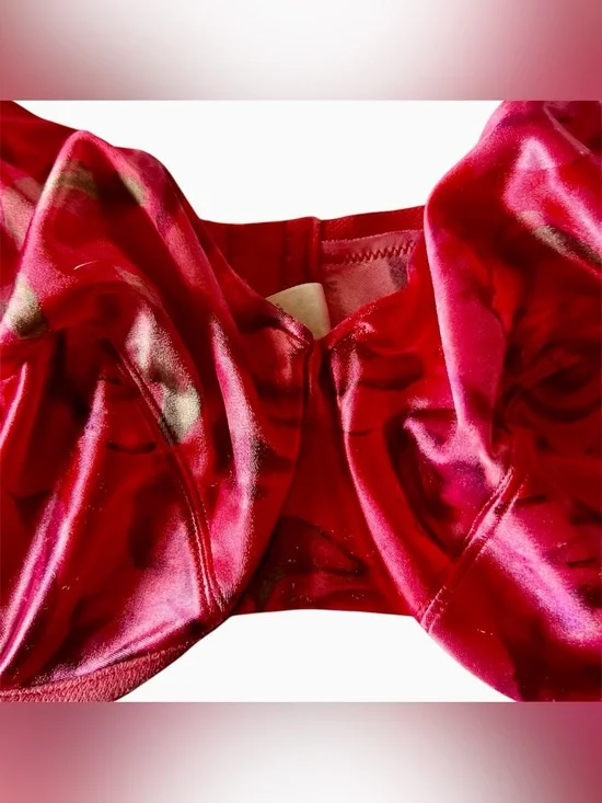 Victoria's Secret Second Skin Satin Unlined Full Coverage Bra 36DD Deep Red Rose