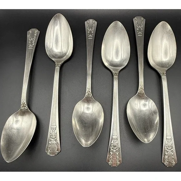 Vintage Oneida Wm A Rogers Silverplate Place Spoon Avenue Pattern 1939 Set Of 6