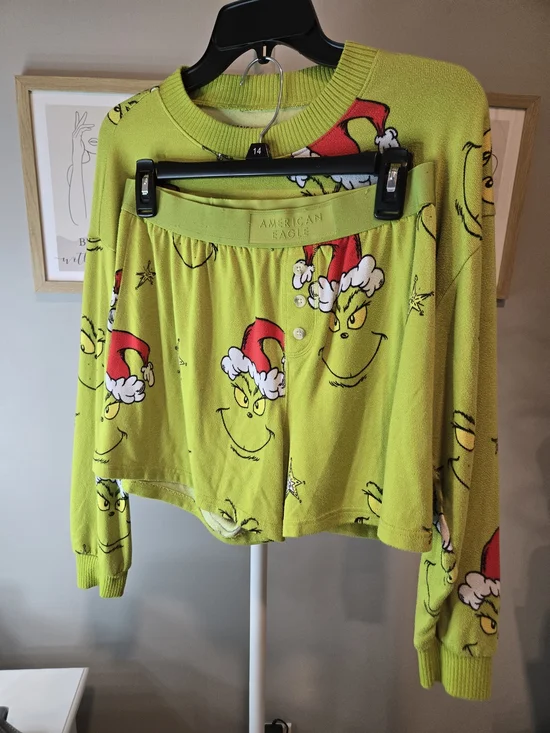 American Eagle Outfitters Lime Green Grinch Print Pajama Set