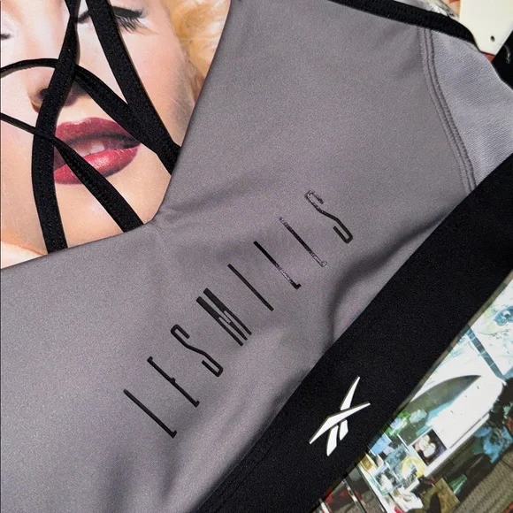 💪🏻 🖤 💪🏻 • 💎 Reebok x Les Mills 💎 • 🖤 💪🏻 🖤