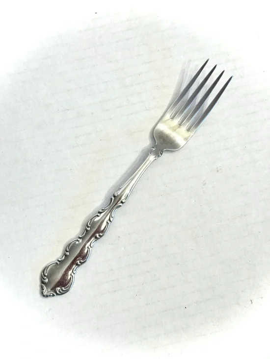 Oneida Deluxe Stainless Mozart 1 Dinner Fork 7 1/4