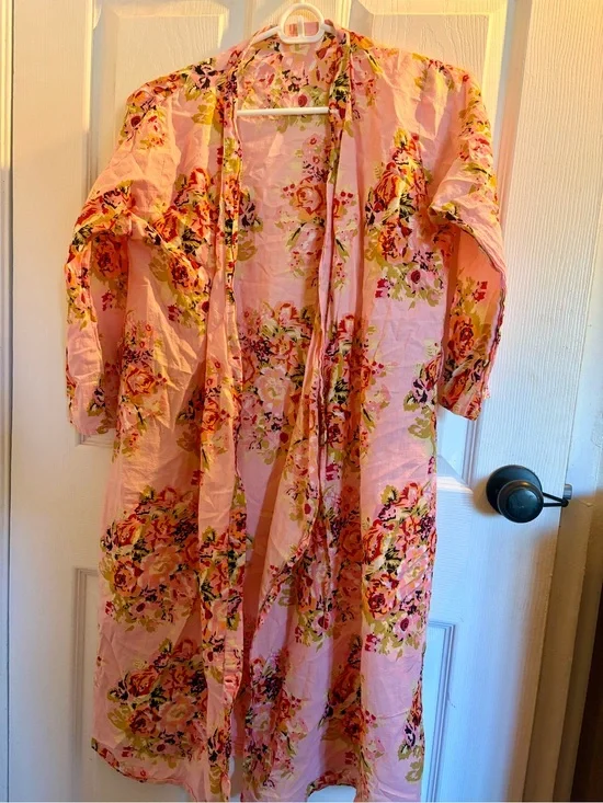 Floral Pink Kimono Robe — Lightweight Lounge Wrap