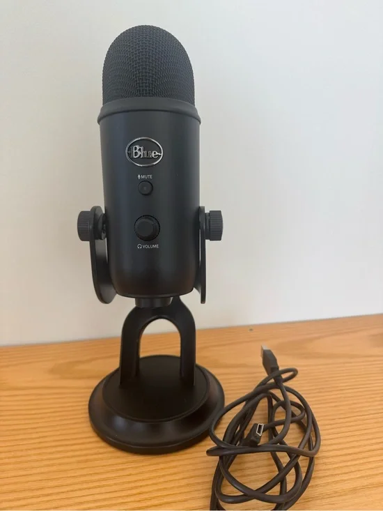 Logitech Black USB Studio Microphone with Stand