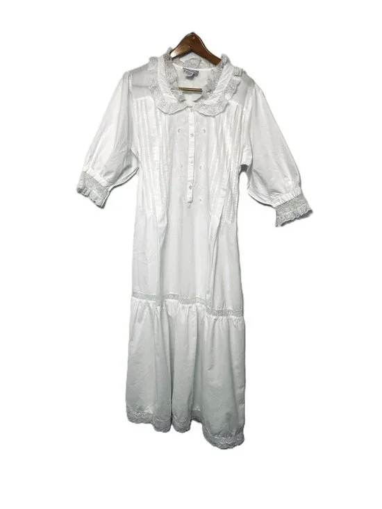 VTG Saybury Boho Cottage white 100% cotton embroidered lacey nightgown Sz L