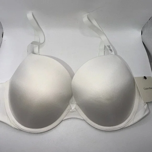 Calvin Klein 38B Padded Underwire Bra Minimalist Classic Everyday Essential