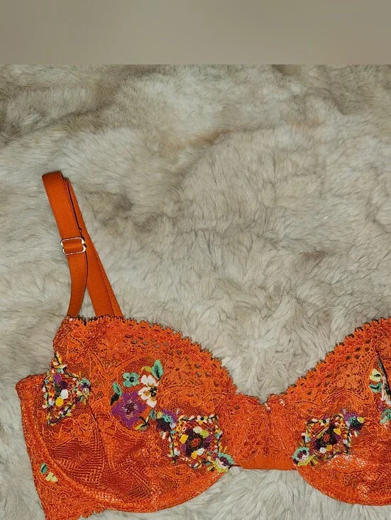 Savage X Fenty Dolled Up Unlined Underwire Orange Floral Lace Demi Bra 32DDD US