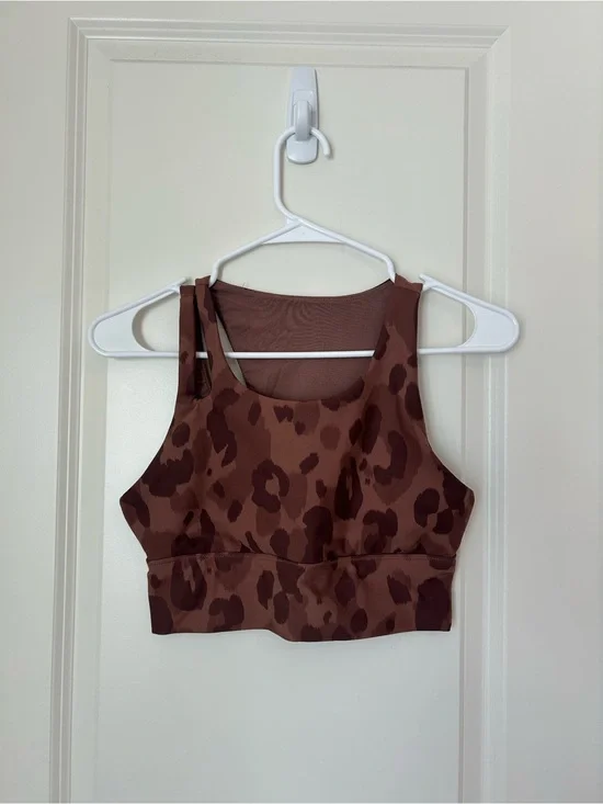 Leopard Print Stretch Sports Bra in Brown