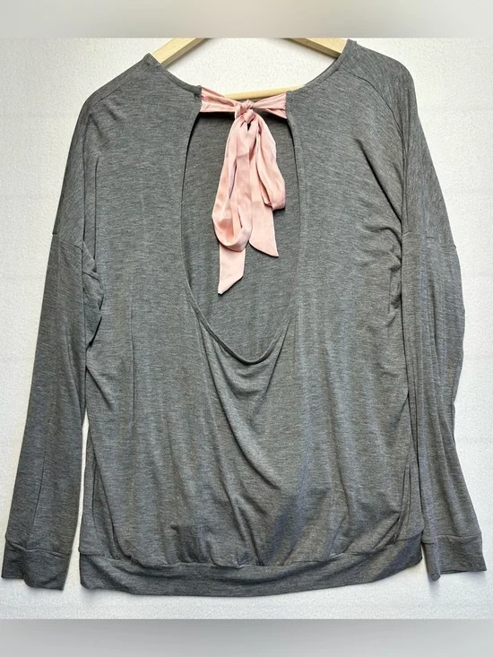 Adore Me Sleep Top XL Gray Open‑Back Bow Detail NWT Soft Lounge Shirt