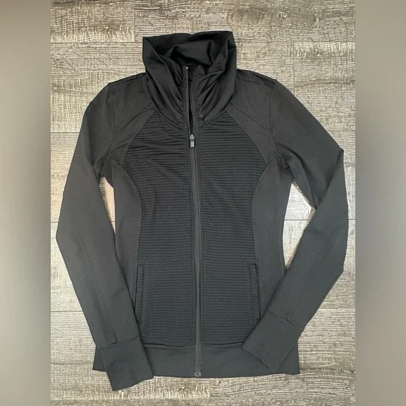 Athleta Black Performance Stretch and Release  Jacket