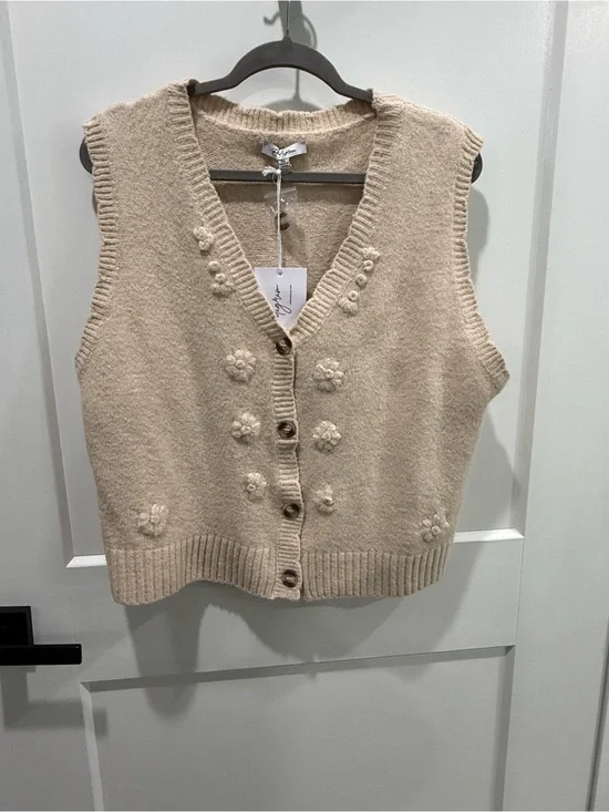 Polagram sweater vest floral beige oatmeal color  1XL ( XL )