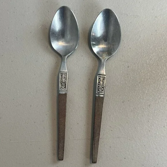 2 EKCO ETERNA LA JOYA Mid Century Modern Teaspoons Flatware MCM