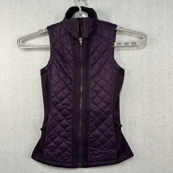 Athleta Vest‎ Women's Burgandy XXS Quilted Full Zip Vented