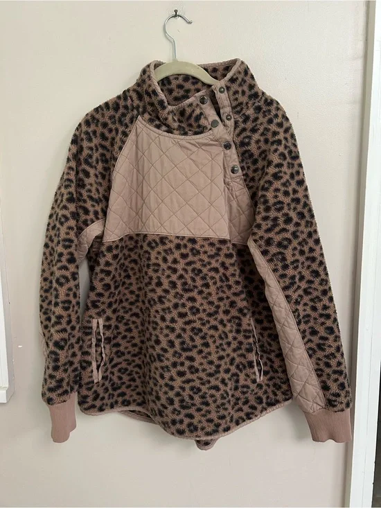 Abercrombie and fitch Leopard pullover jacket