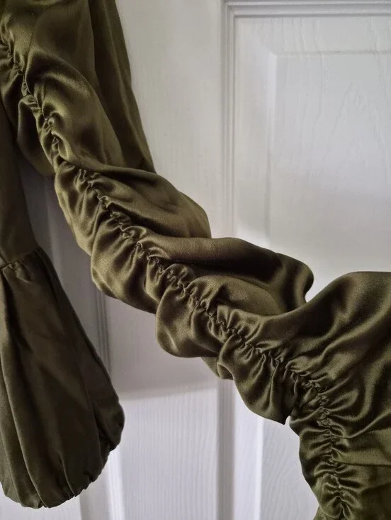 DVF Diane Von Furstenberg Zepher Olive Green Silk Ruched Cropped Jacket US 4