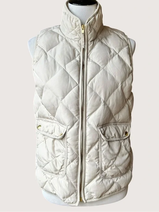 Woolrich ivory quilted outdoor down puffer vest sz M