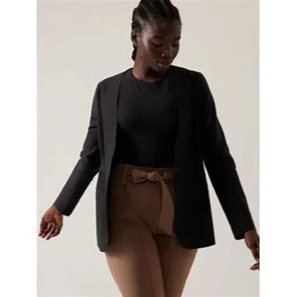 NWT Athleta Avenues Black Blazer Size 24