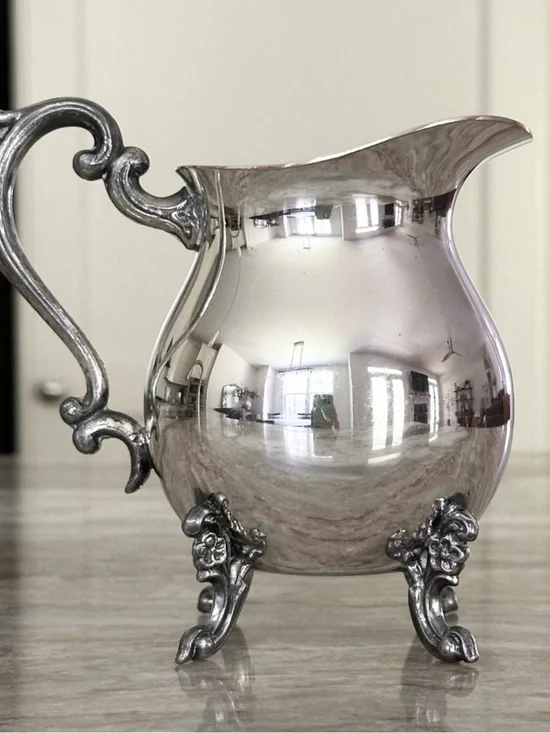 Vintage Sheridan Silver Plated Creamer Pitcher Ornate Flower Feet Lipped Spout