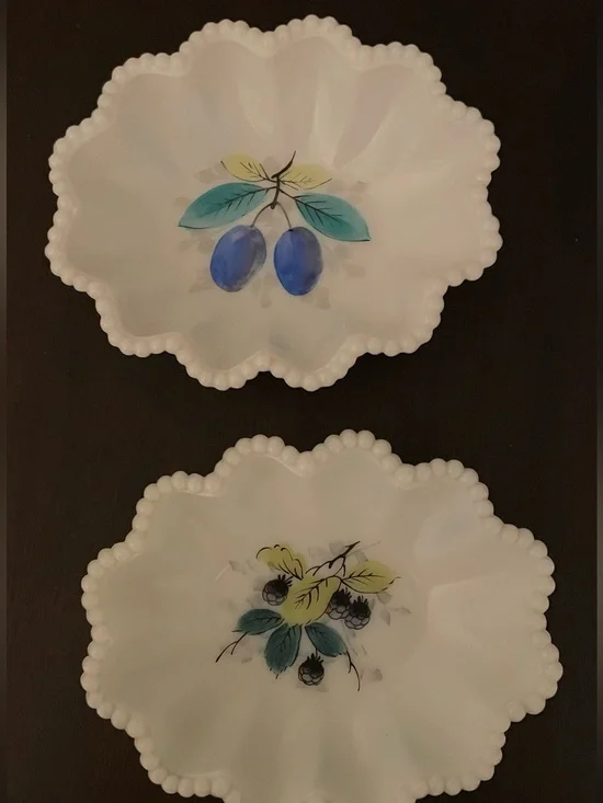 Vintage Westmoreland Beaded Edge Nappy Dishes (2)