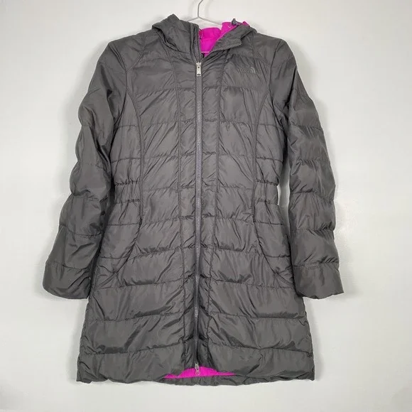The North Face Parka Coat Womens Medium Gray 550 Down Hooded Quilted Puffer Long