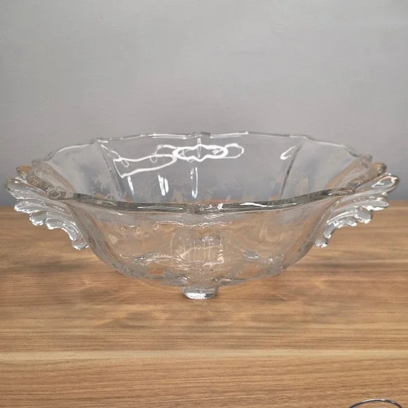 Vintage Fostoria Chintz Etched Handled 4 Toed Bowl Baroque Shape Blown Glass‎