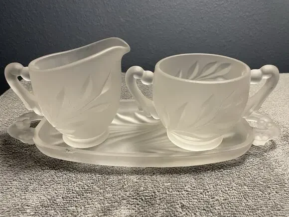 Vintage Indiana Glass Willow Frosted Creamer Sugar Bowl Tray Set MCM