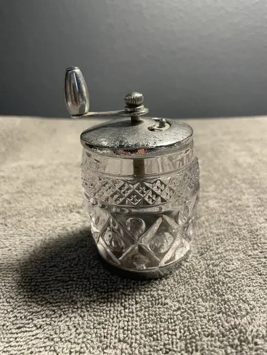 Vintage George S. Thompson Glass Pepper Grinder Mill Patent Applied For