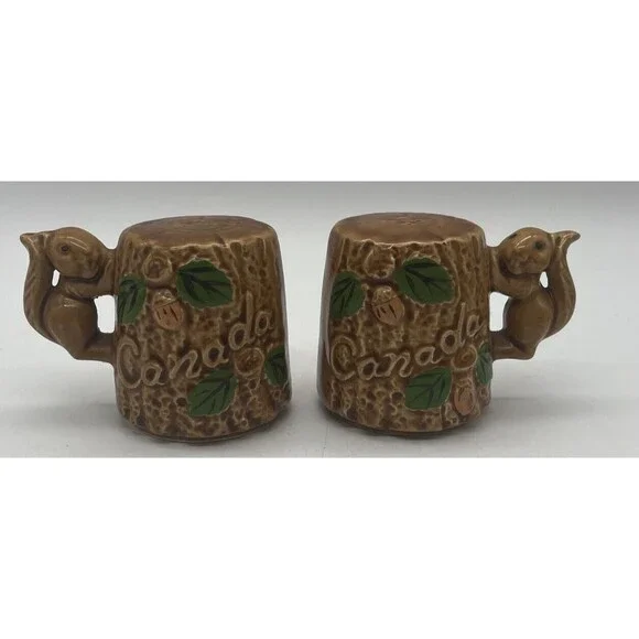 Vintage Ceramic Squirrel Tree Log Souvenir Canada Salt Pepper Shakers Japan