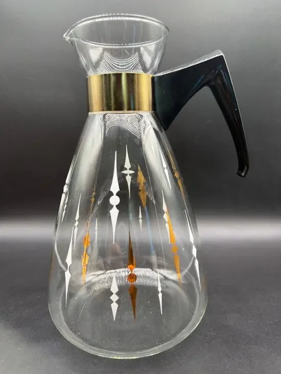 Vintage Pyrex 494 4 Cup Atomic Diamond Gold White Glass Coffee Carafe MCM USA