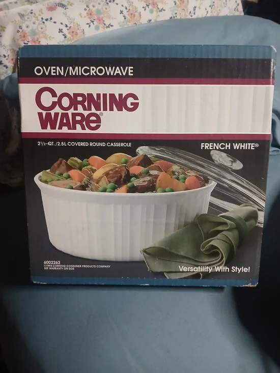 CorningWare French White Covered Round Casserole - White