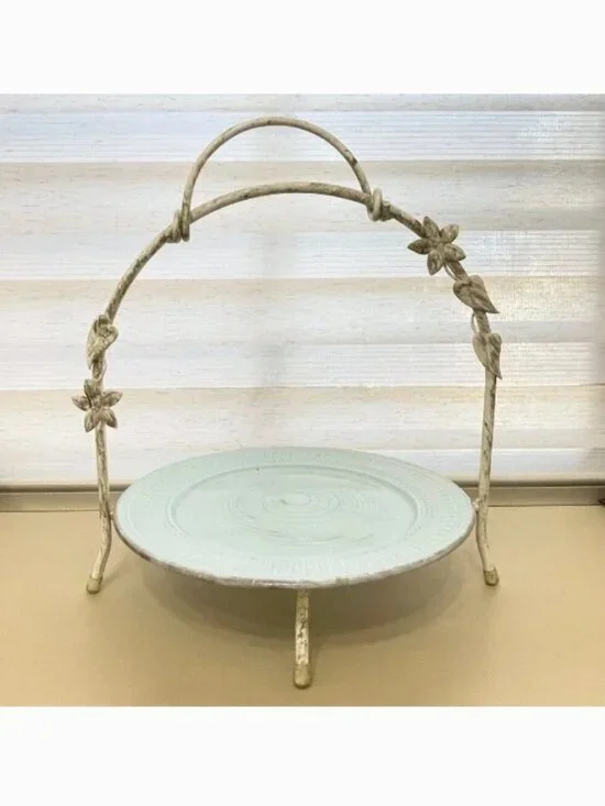Metal Plate Stand Ivory Gold Leaf Flower Design Round Display