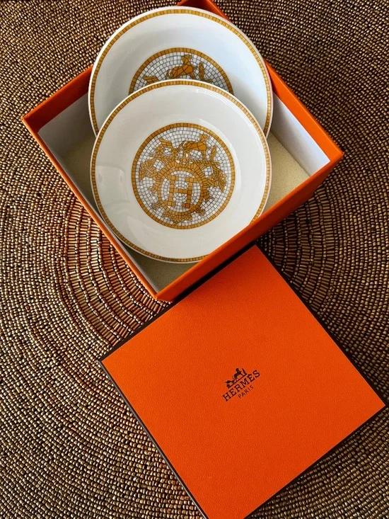 EXCELLENT HERMES 