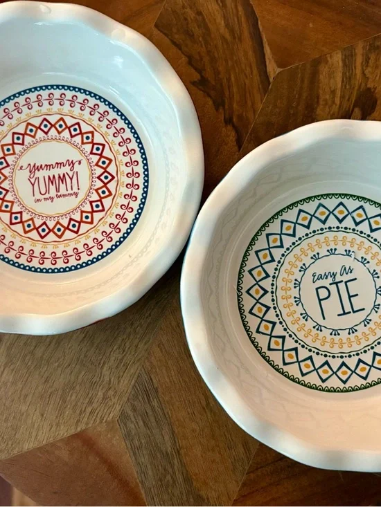 Celebrate It Mini Ceramic Pie Dish 6 inch Lot of 2