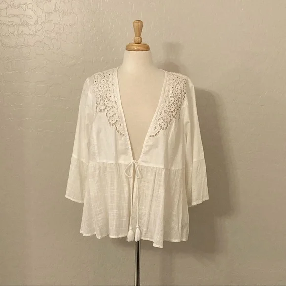 Torrid Ivory Embellished Shirt Jacket 2/2X