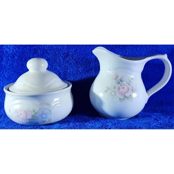 Pfaltzgraff Tea Rose Cream & Sugar Set
