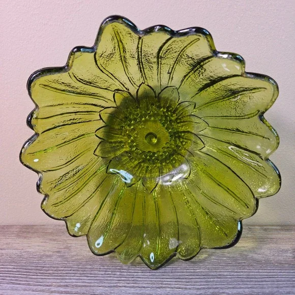 Vintage Olive Green Sunflower Glass Bowl Floral Serving Bowl 9 Inch Retro MCM