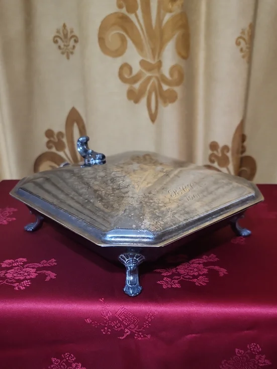 Vtg 1961 Silverplated Box Engraved RCC