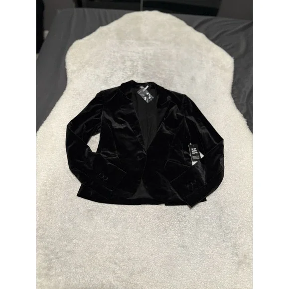 New Express Women's Black Velvet‎ Tuxedo Blazer Jacket Size 0 Single Button