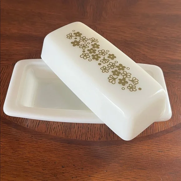 VTG Pyrex Crazy Daisy Spring Blossom Butter Dish w/Lid~Vintage Green~1/4 lb.~MCM