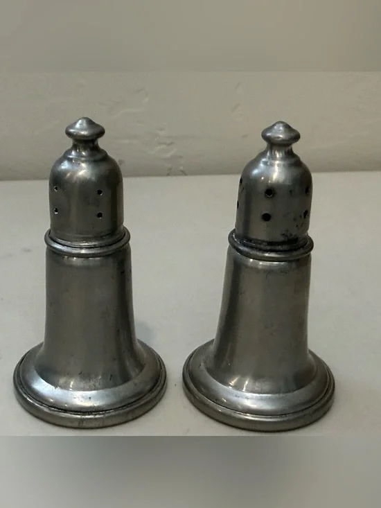 Vintage Empire 744 Pewter Salt &‎ Pepper Shakers Weighted Glass Lined Screw Top