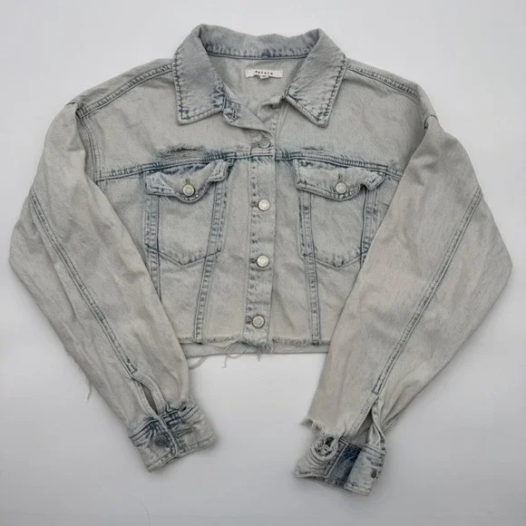 PacSun Womens Light Wash Distressed Cropped Denim Jacket Blue Size‎ M/L