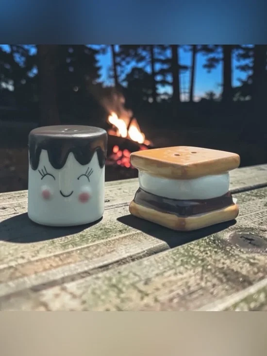Smiley Marshmallow & S'mores Ceramic Salt and Pepper Shakers - White, Brown, Tan